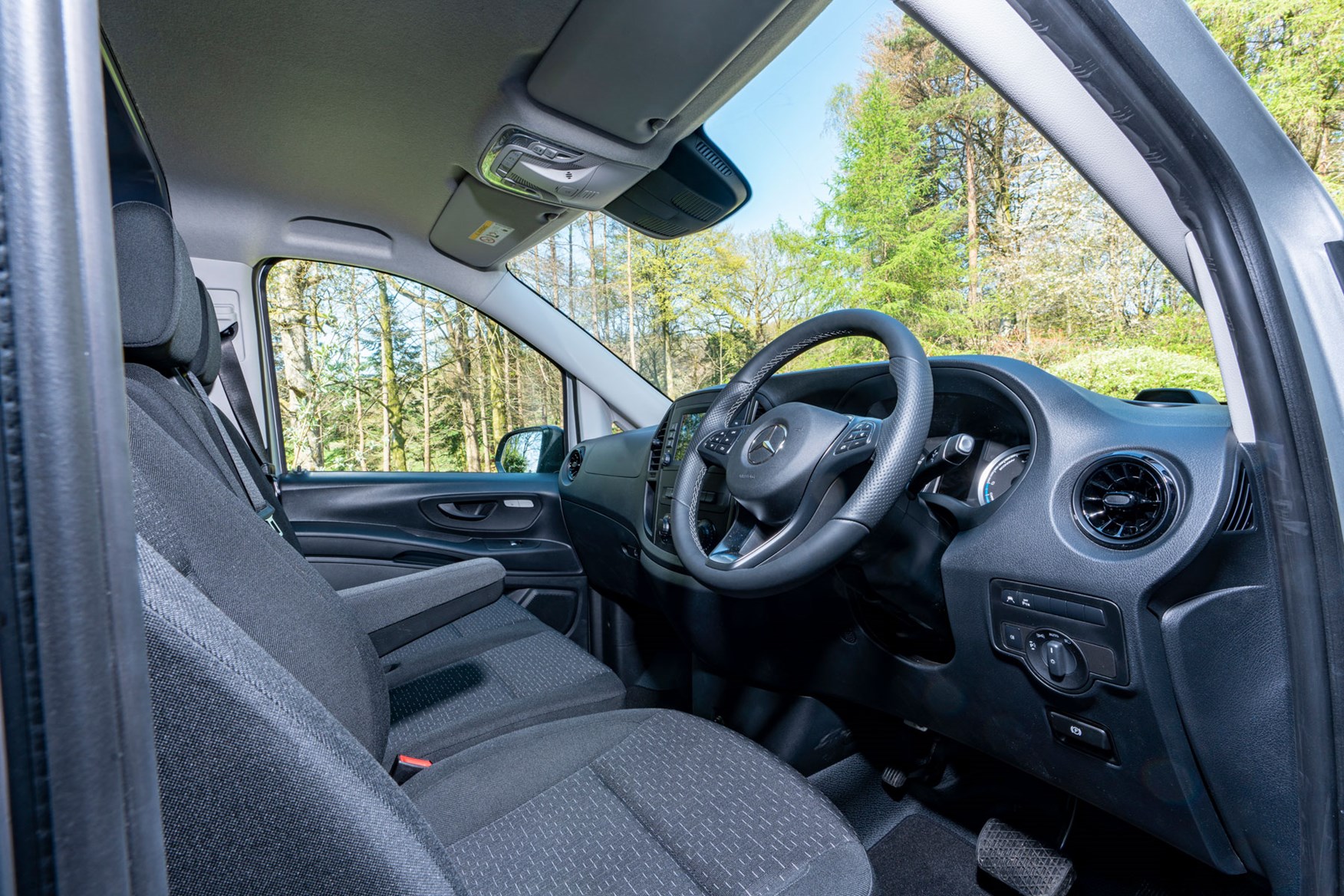 Mercedes-Benz eVito cabin interior