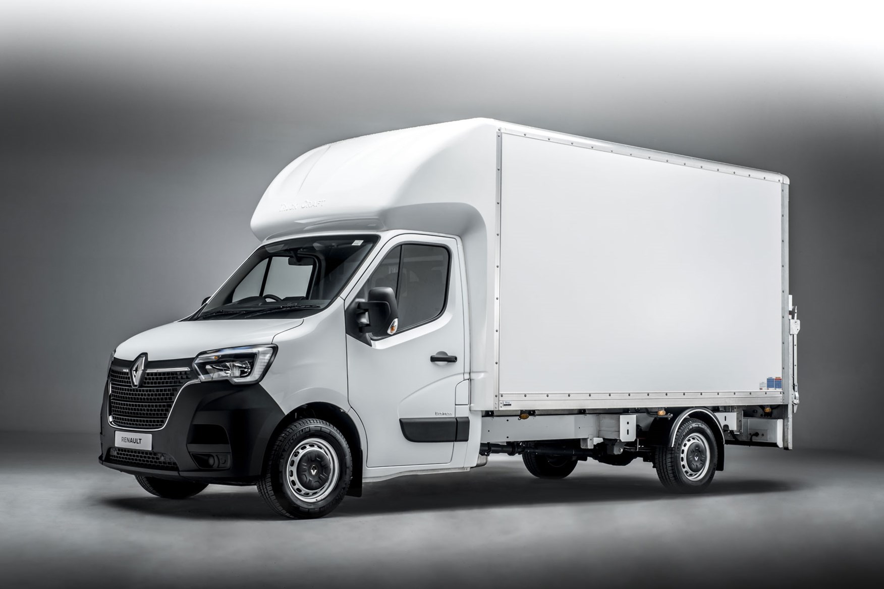Renault Master ZE electric van review, 2020 - Luton Box van with tail-lift