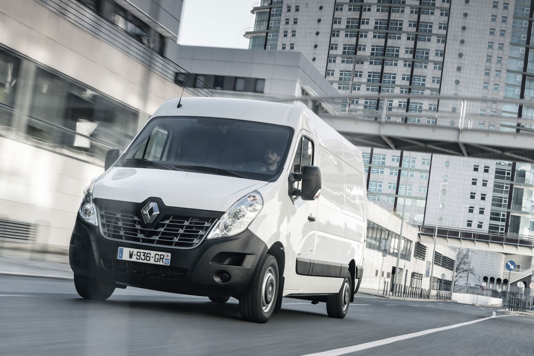 Renault Master ZE electric van review, 2020 - pre-facelift, front view, driving