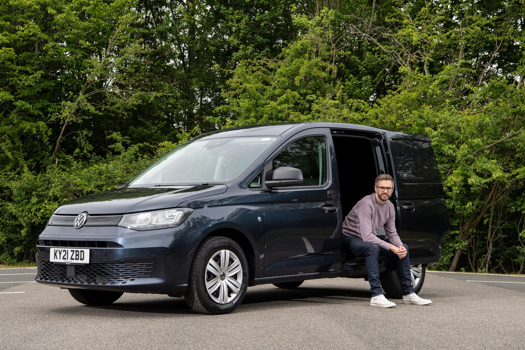 Volkswagen's Transporter Sportline Van Has Us Eagerly Planning