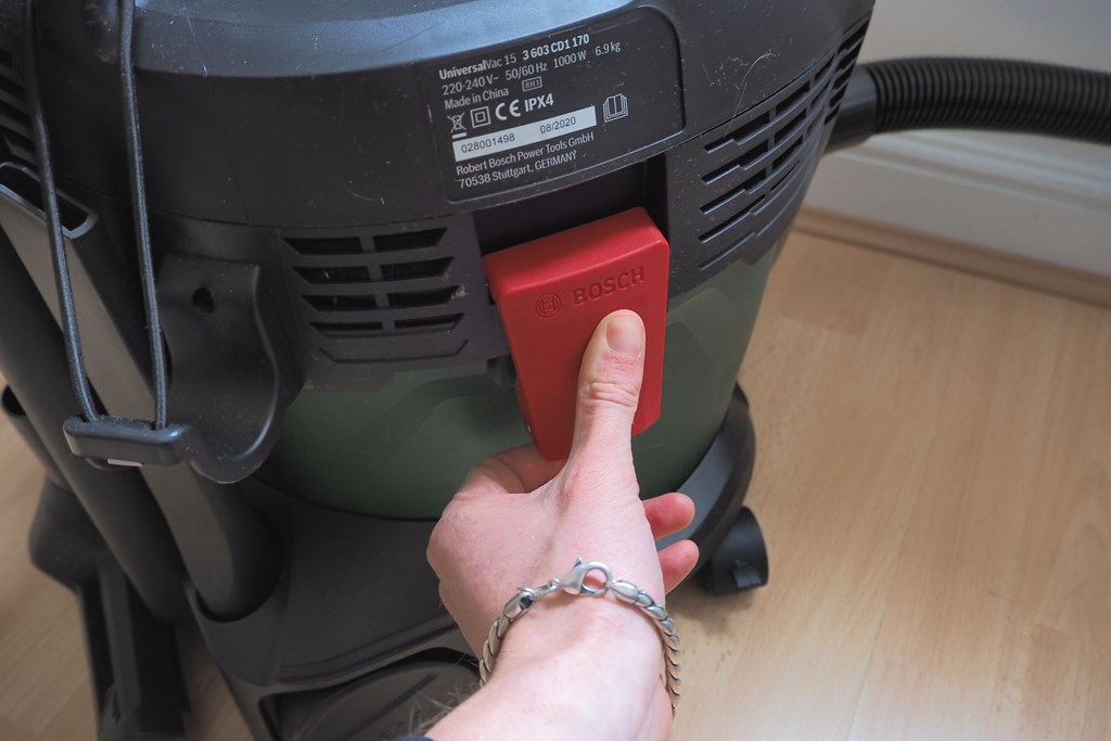 Bosch UniversalVac 15 review