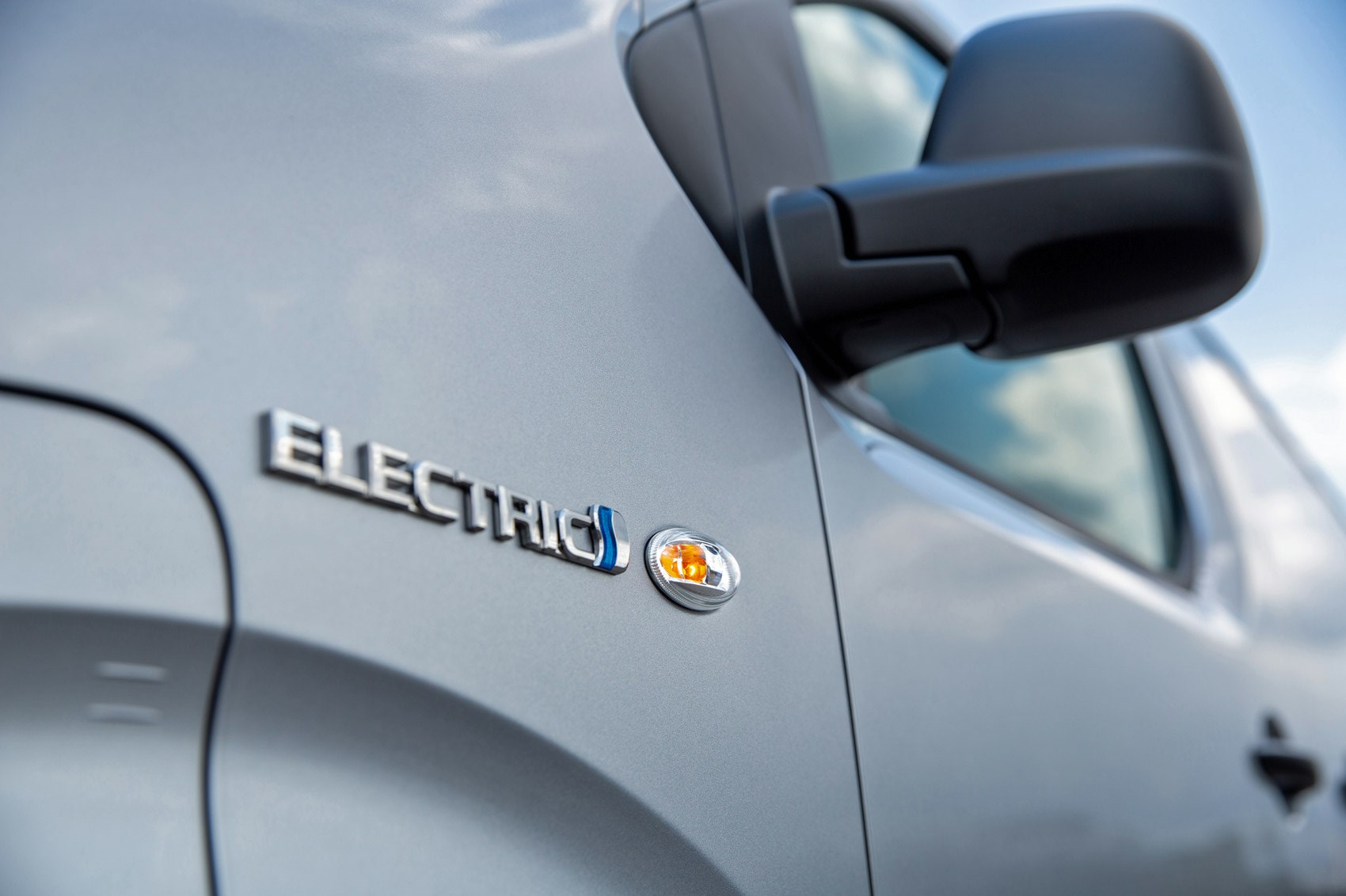 Toyota Proace Electric van review, Electric badge on front wing