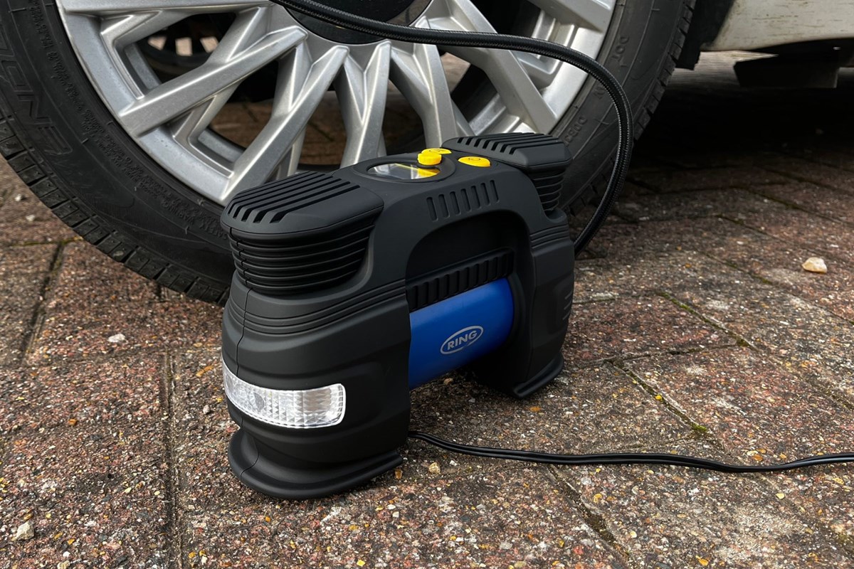 Rac digital deals tyre inflator