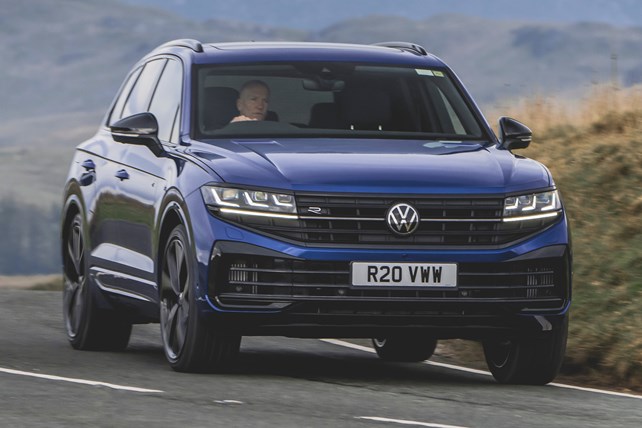 Volkswagen Touareg (2023) engines & performance