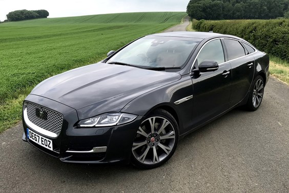 Jaguar XJ specifications data