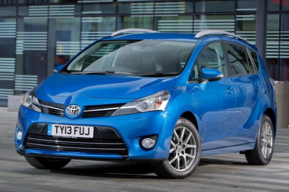 Toyota Verso specifications data