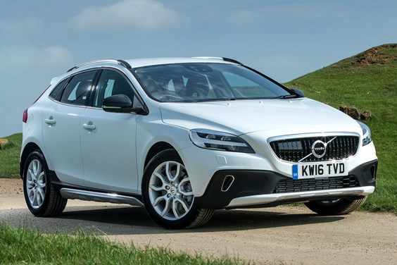 Volvo V40 Cross Country (13-19) specifications data