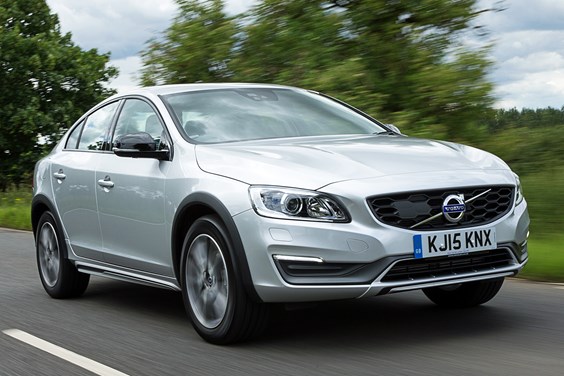 Volvo S60 Cross Country (15-16) specifications data