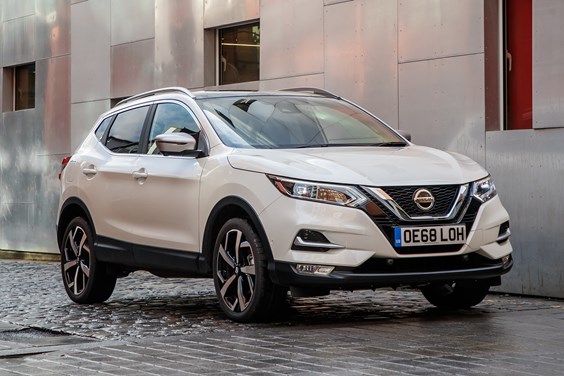 Nissan Qashqai (14-21) specifications data