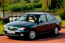 Nissan Primera Saloon 1999