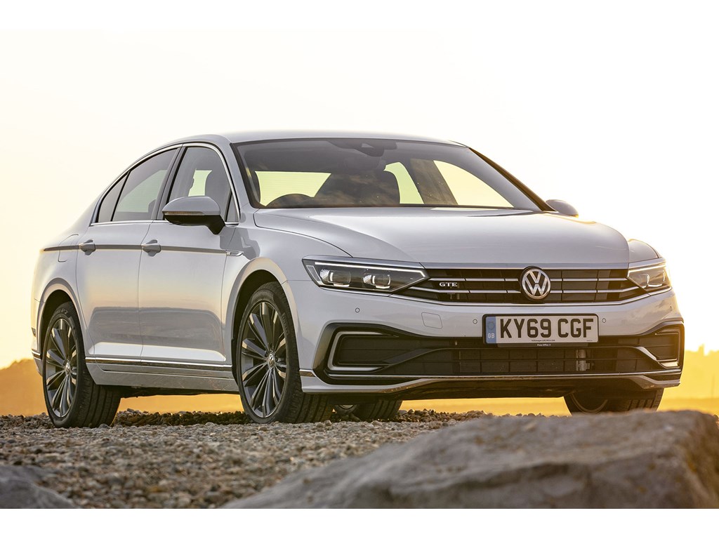 Used Volkswagen Passat Saloon (2015 - 2021) Review