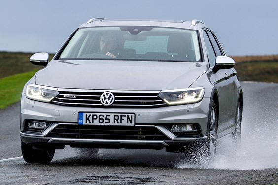 Volkswagen Passat Alltrack (15-20) specifications data