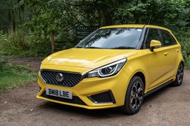 2018 MG3 in yellow