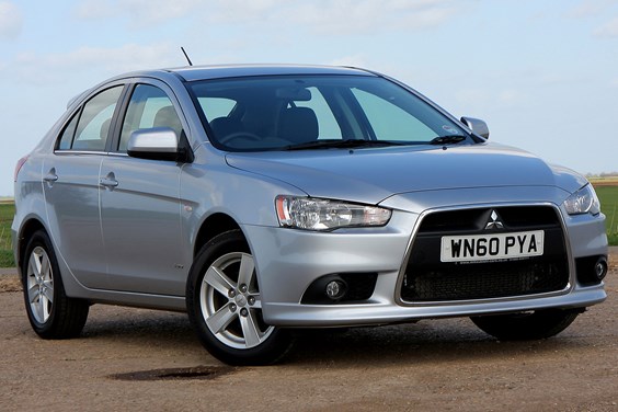 Mitsubishi Lancer Sportback (08-11) specifications data