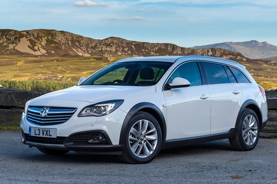 Vauxhall Insignia Country Tourer (13-15) specifications data