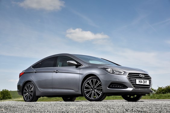 Hyundai i40 Saloon (12-20) specifications data