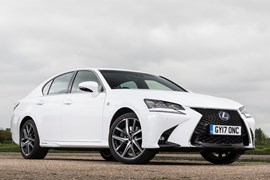 Lexus GS 300h (2018) front view