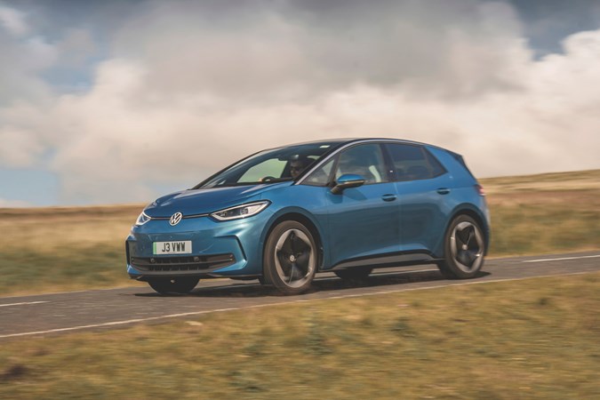 Volkswagen ID.3 blue static front dynamic