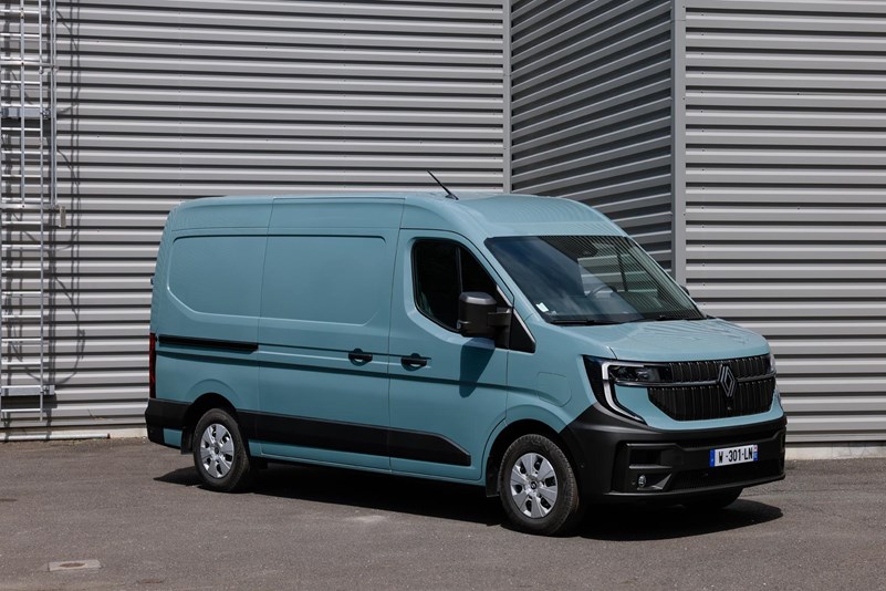 All-new Renault Master - large van goes on sale with sub-£40k electric ...