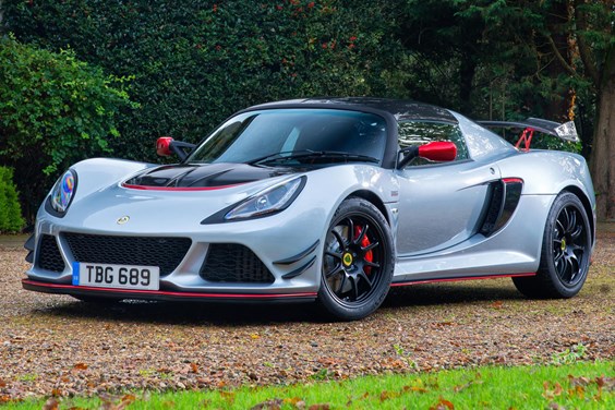 Lotus Exige specifications data