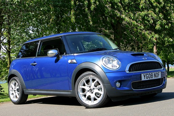 MINI Cooper S specifications data
