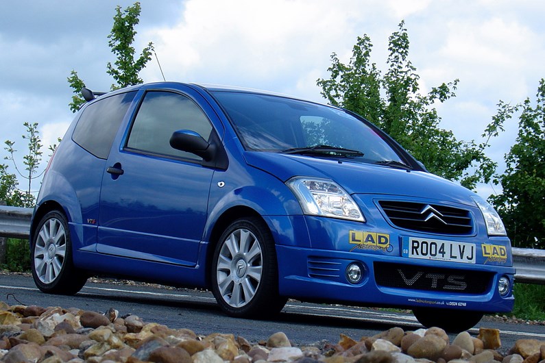 Citroën C2 VTS (2004 - 2009) specs & dimensions | Parkers