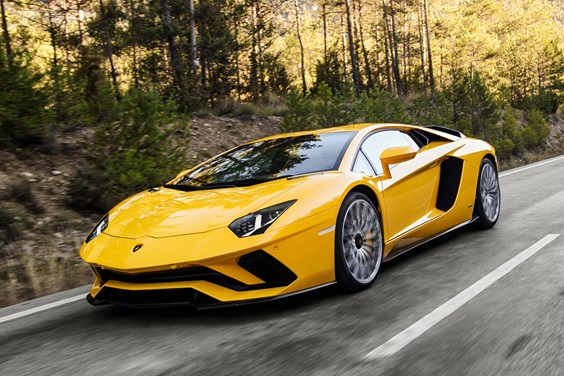Lamborghini Aventador specifications data