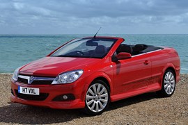 Vauxhall Astra TwinTop 2006-