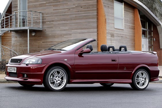 Vauxhall Astra Convertible (01-05) specifications data