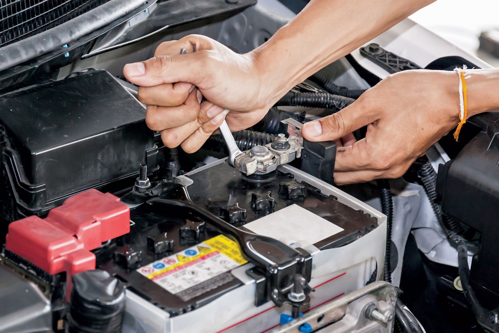 How to disconnect your car battery