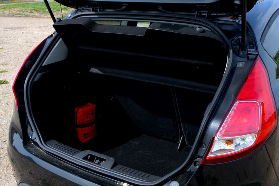 Ford Fiesta Red/Black Edition boot