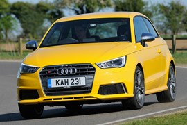 Audi 2016 S1