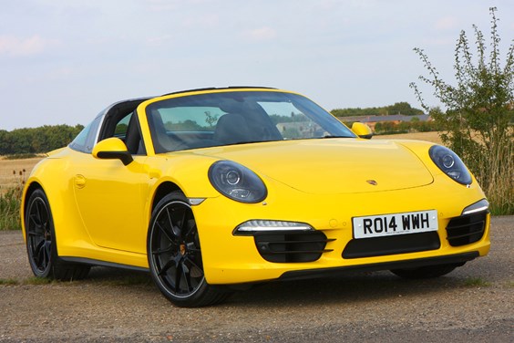 Porsche 911 Targa (14-19) specifications data