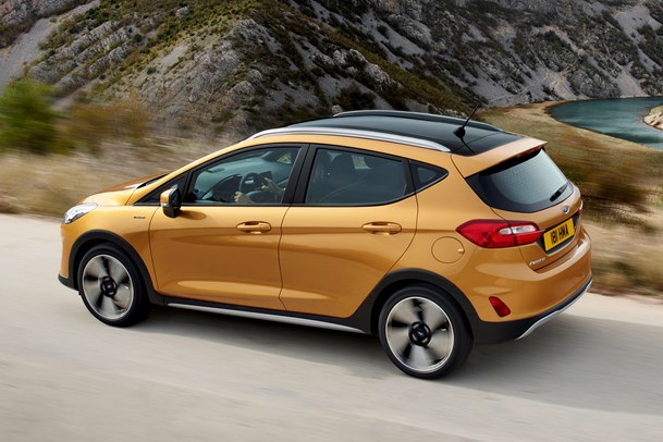 Ford Fiesta Active driving