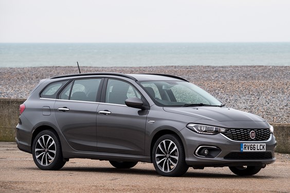 Fiat Tipo Station Wagon (16-21) specifications data