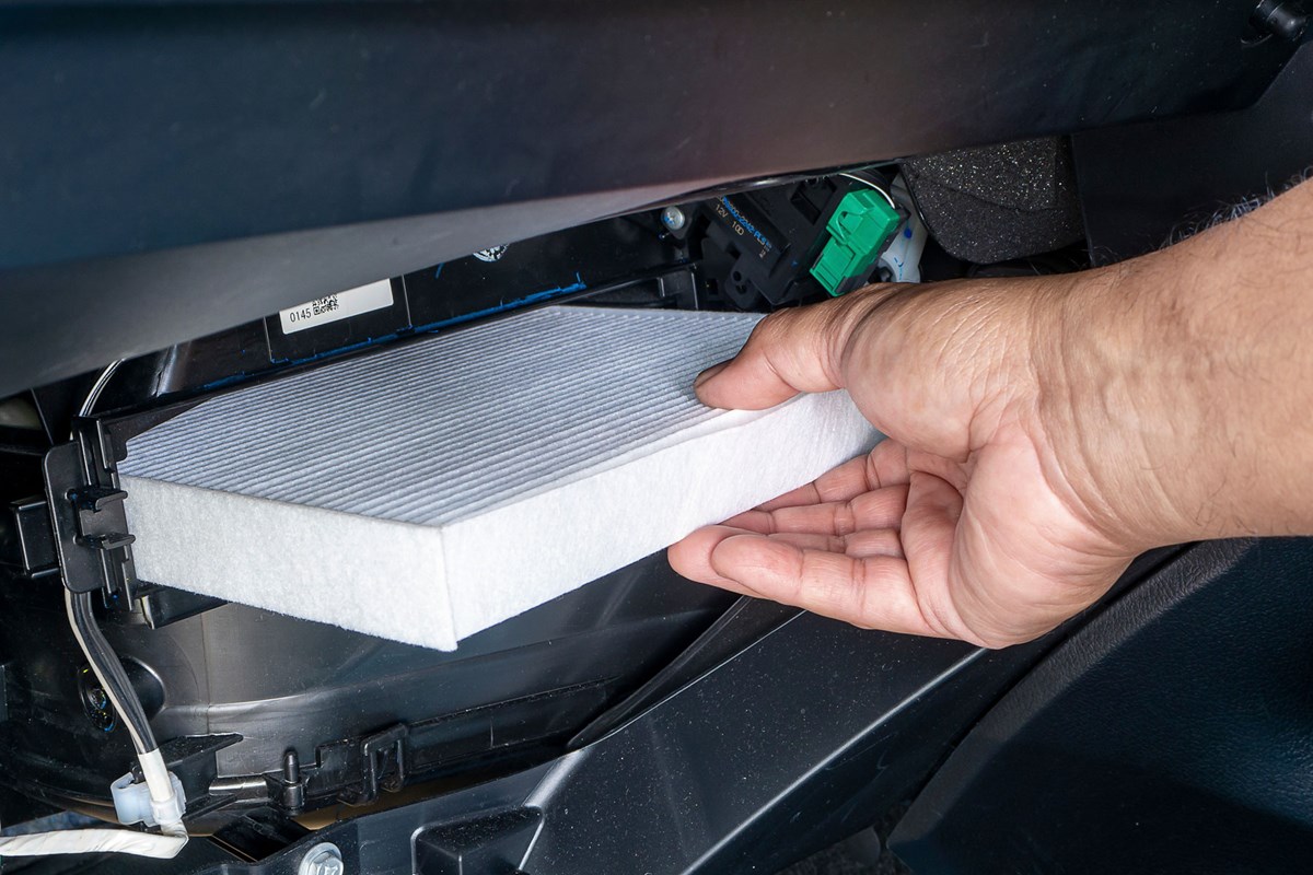 How to change a cabin filter - freshen-up your interior, and improve - How To Change Cabin Air Filter 2014 Kia Forte