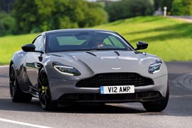 Aston Martin DB11 dynamic