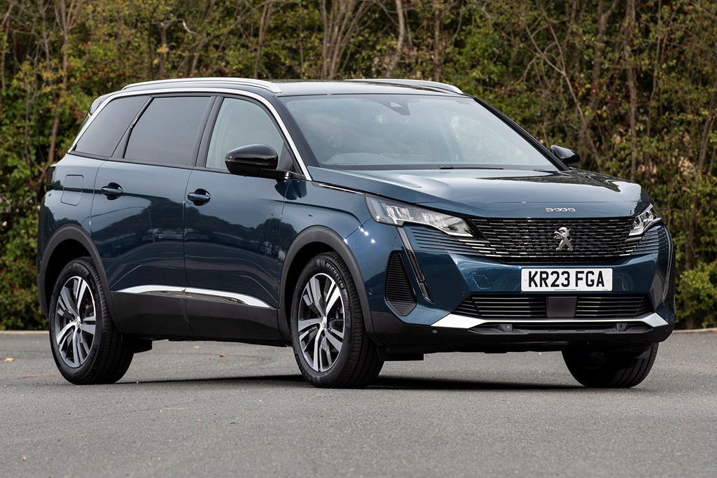 Peugeot 5008 review: the head-turning and refined family SUV rated ...