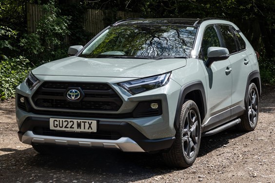 Toyota RAV4 specifications data