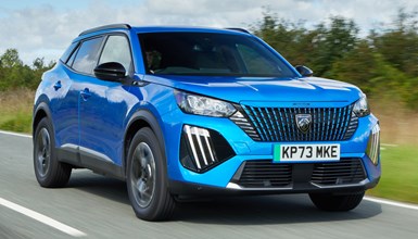 Peugeot e-2008 review (2023)