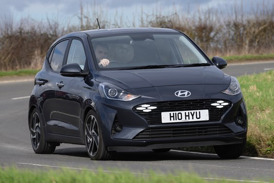 Hyundai i10 specifications data