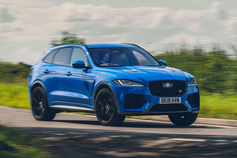 Jaguar F-Pace SVR - front cornering