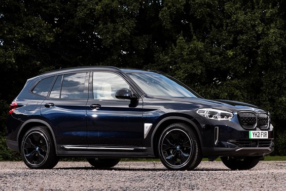 BMW iX3 specifications data