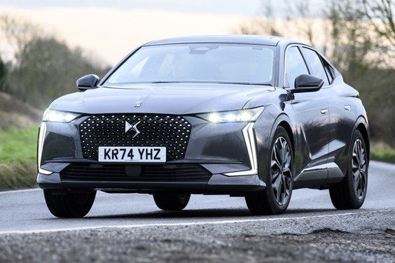 DS 4 specifications data