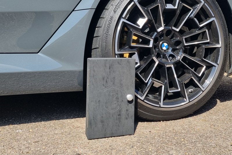 The best RFID and Faraday car key boxes