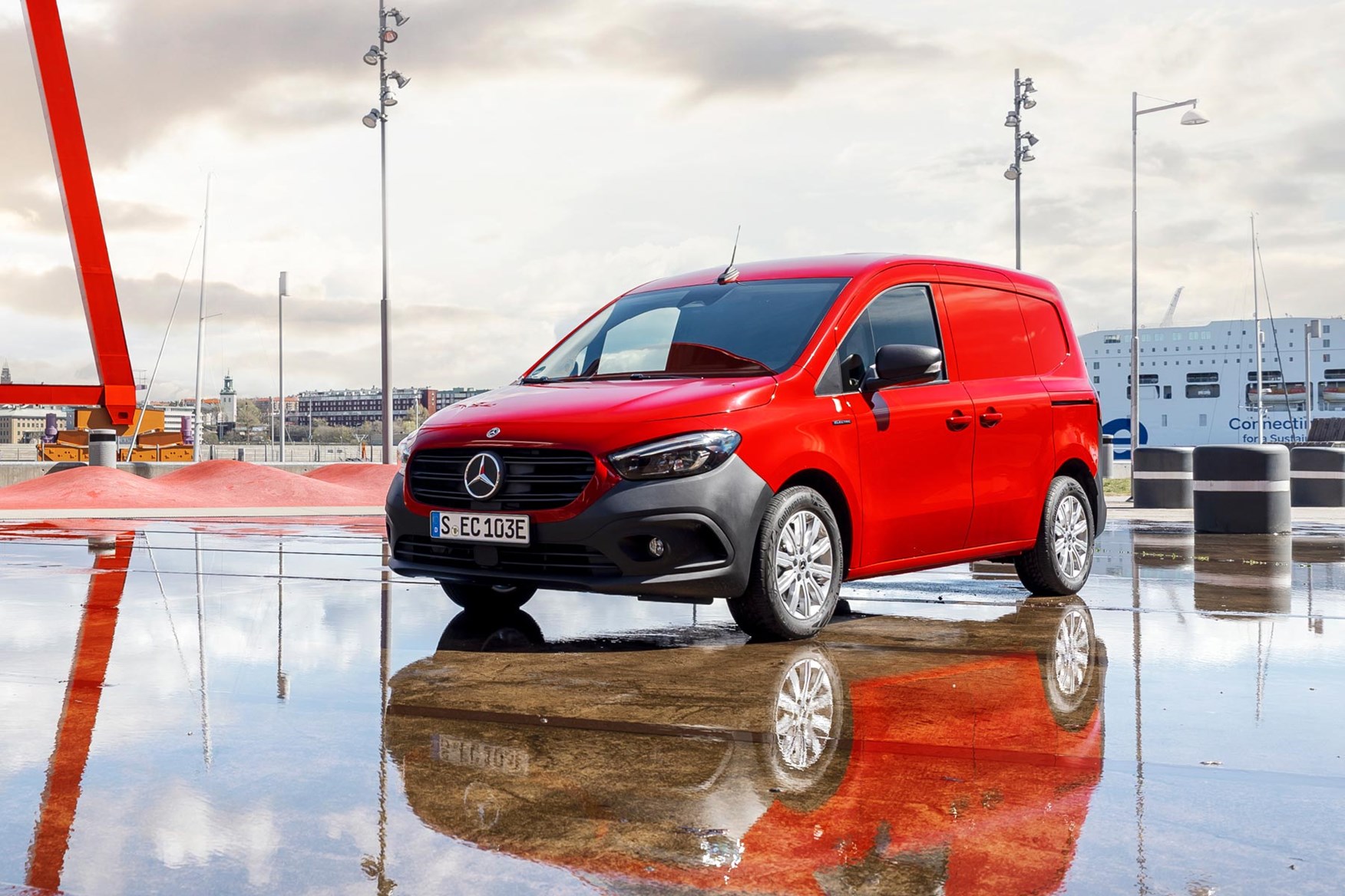 Mercedes-Benz eCitan van review (2023)