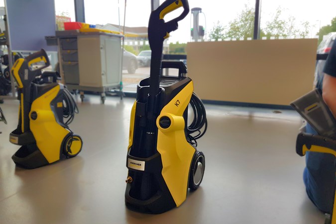 Karcher K7 stood up