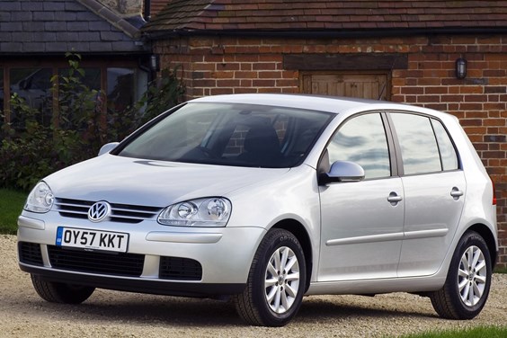 Volkswagen Golf Hatchback (04-08) specifications data