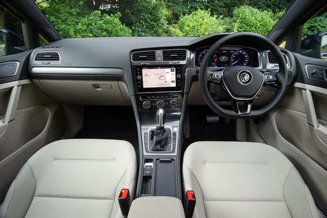 Volkswagen Golf Mk7 interior