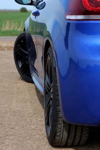 Used Volkswagen Golf R (2010 - 2012) Review